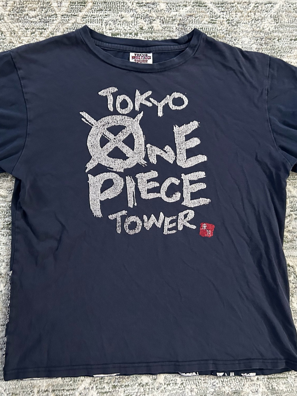Tokyo One Piece Tower Graphic Tee - Navy